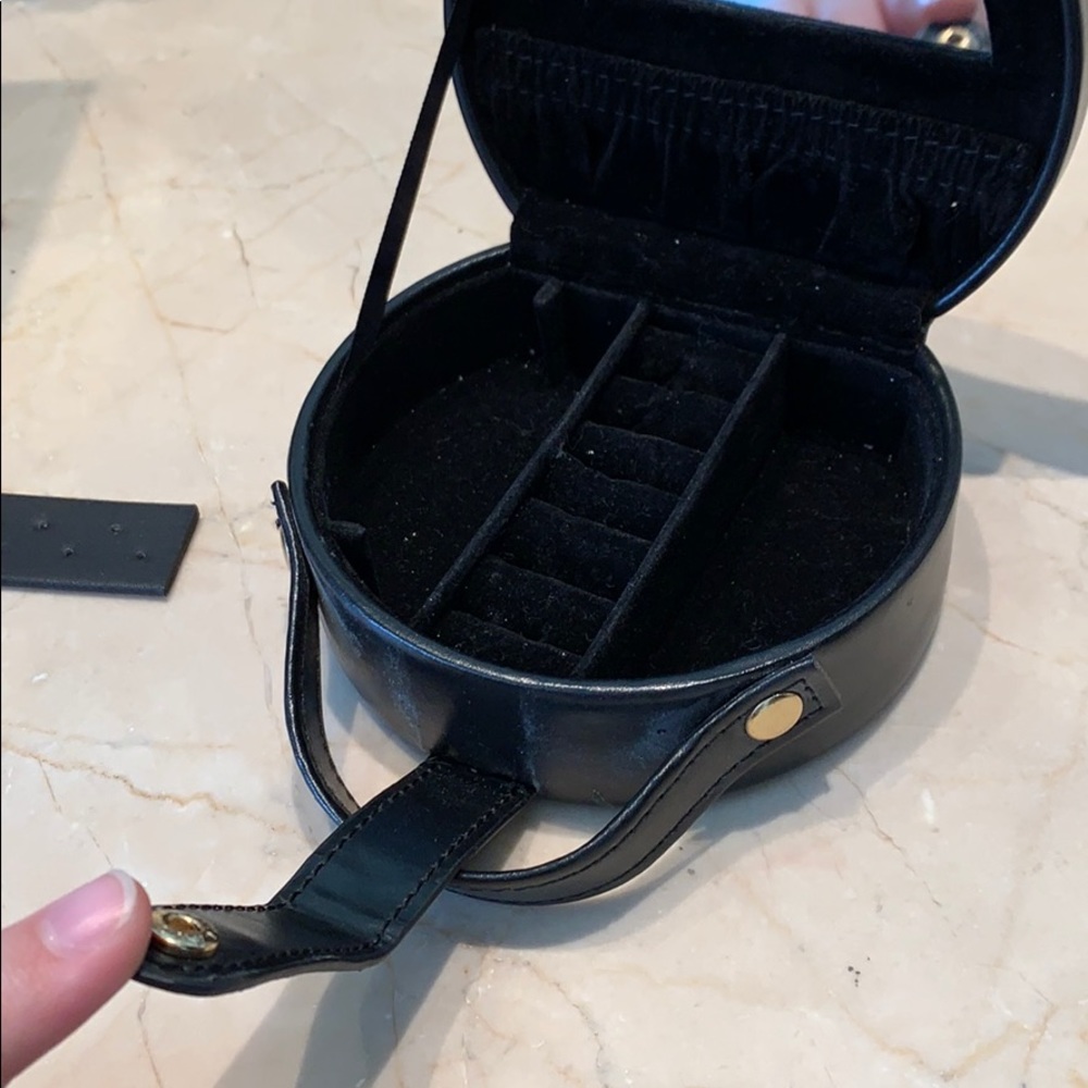 Small Jewelry case - Picture 4 of 4